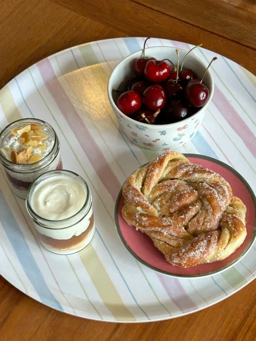 Sale Djerf Avenue All Around Bowl Small Summer Berries