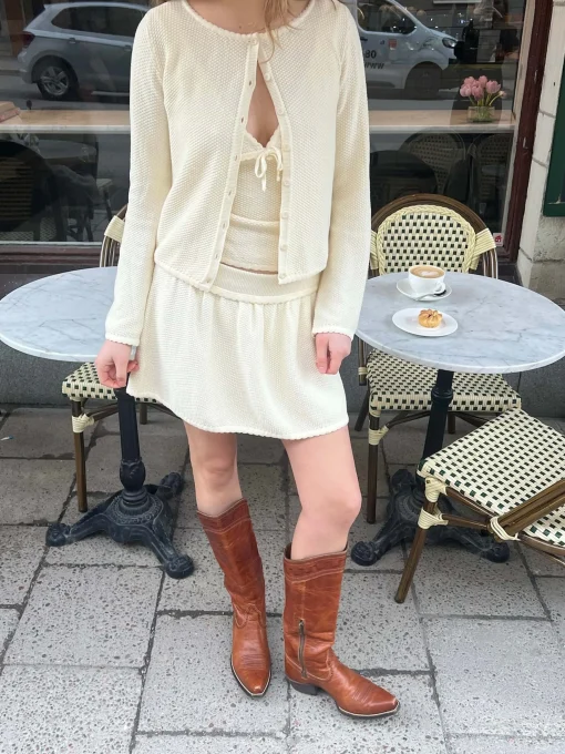 Discount Djerf Avenue Amorini Skirt Cream