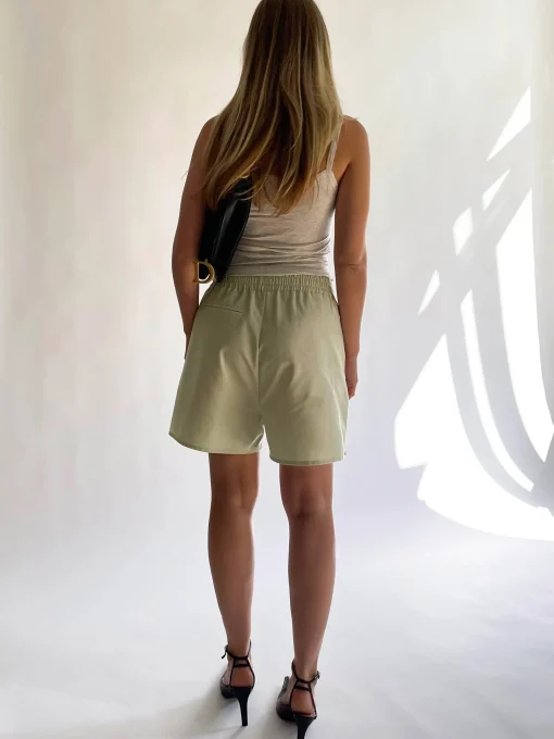 Store Djerf Avenue Breezy Shorts Green
