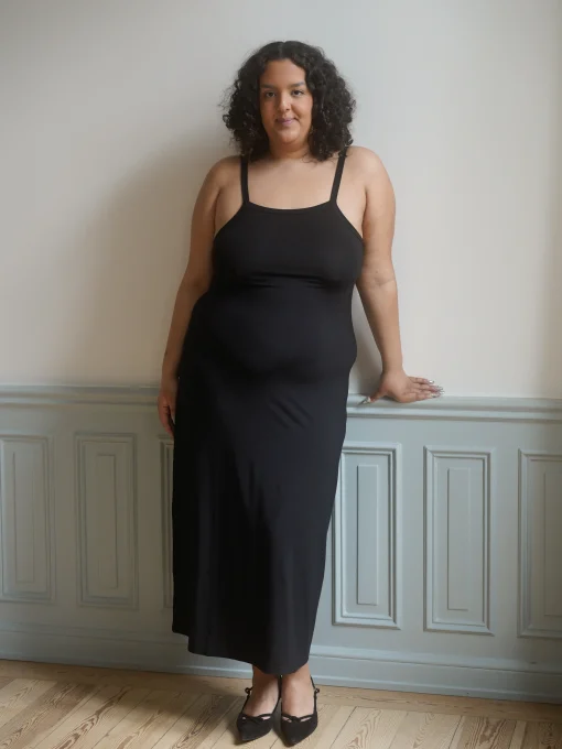 Cheap Djerf Avenue Daily Midi Dress Black