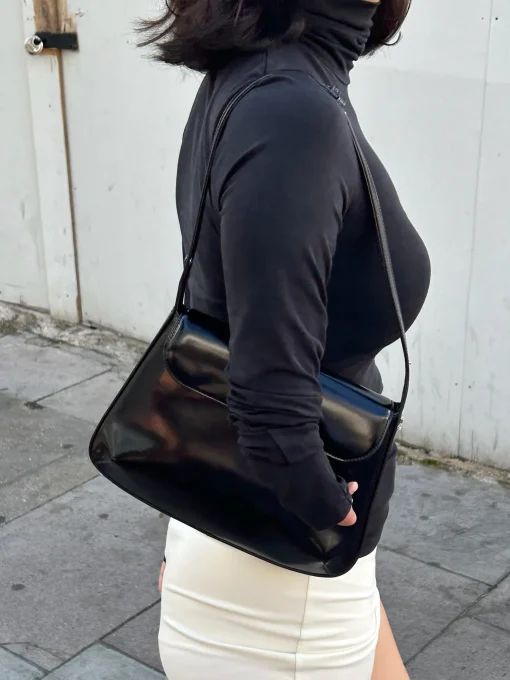Store Djerf Avenue Daily Turtleneck Top Black