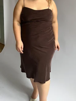Clearance Djerf Avenue Dream Dress Midi Dark mocha