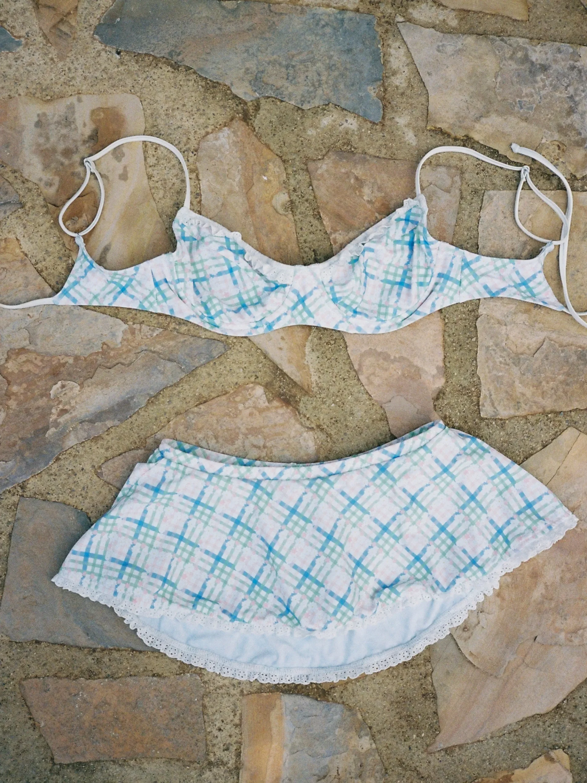 Shop Djerf Avenue Matilda Bikini Top Cottage Meadow