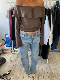 Store Djerf Avenue Morena Off Shoulder Top Brown