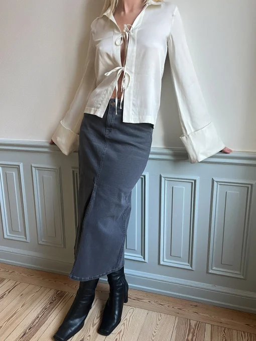 Shop Djerf Avenue Occasion Top Cloud