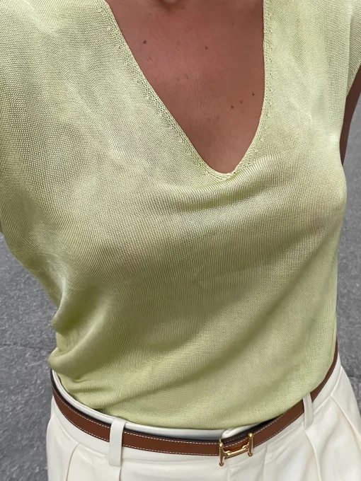 Discount Djerf Avenue Peridot V-neck Top Green