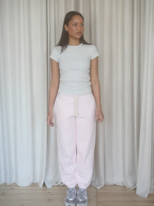 Online Djerf Avenue Staple Sweatpants Baby pink